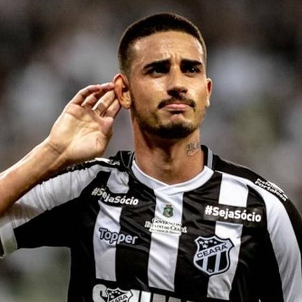 Thiago Galhardo
