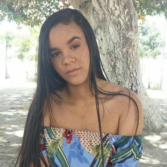 Emylle Carneiro