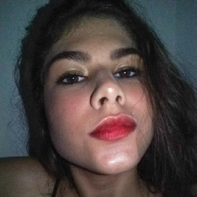 Amanda Lívia