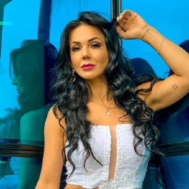 RAFAELLA VISCARDI