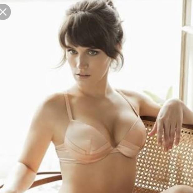BIANCA BIN