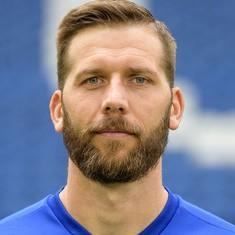 <> Guido Burgstaller (ST)
