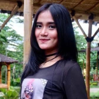 Hana Monina