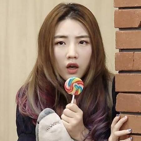 Han Yoo-Ra