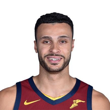 Larry Nance Jr.