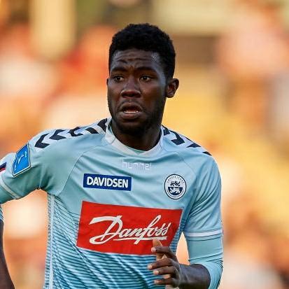 ヴィクトル・エカニ