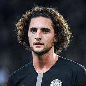 アドリアン・ラビオ