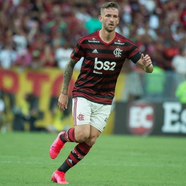 ZAG Léo Pereira