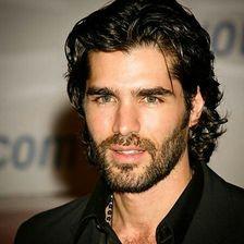 35 Eduardo Verastegui