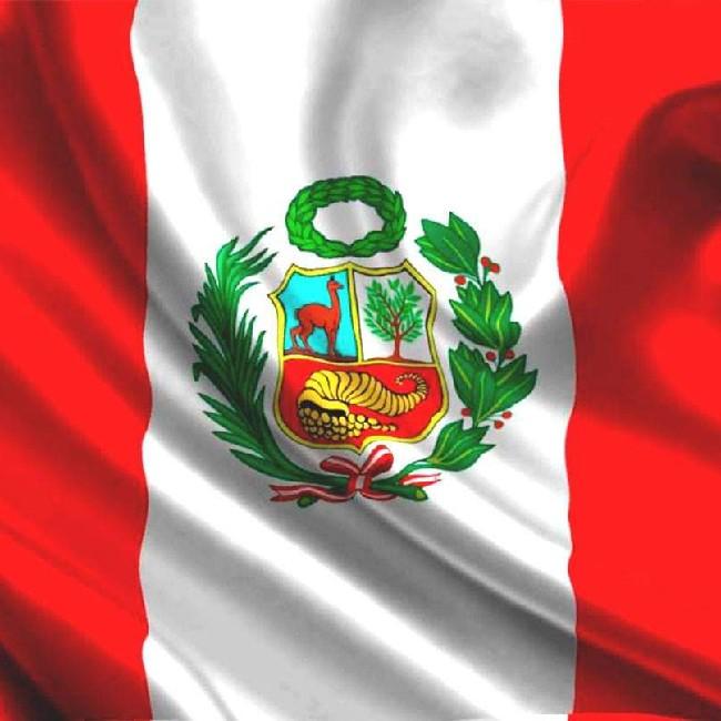 Perú 🇵🇪 *Carloncho*