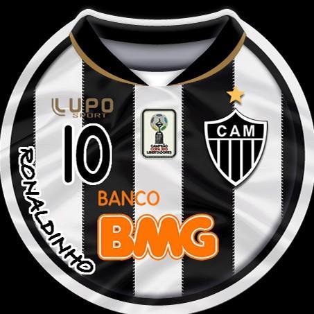 10 Ronaldinho Gaúcho