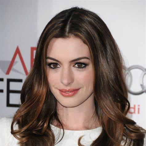 Anne Hathaway