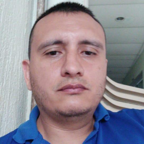 Carlos Andrés Henao Correa