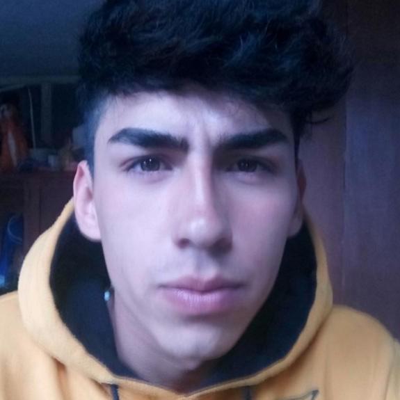 Kevin León