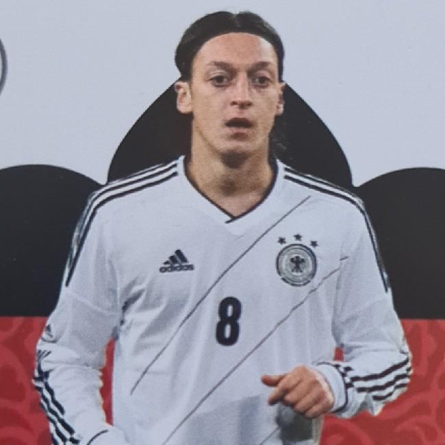 Mesut Özil