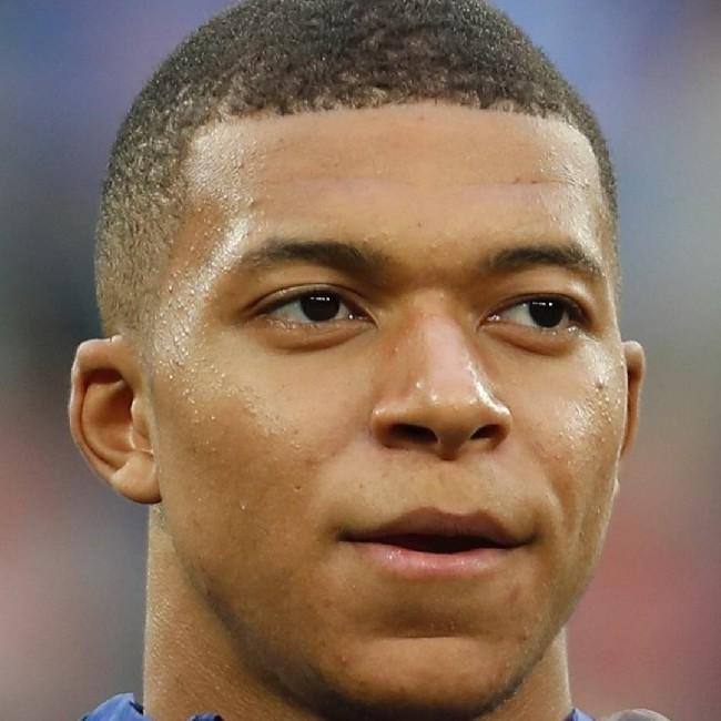 nA 7 K.Mbappé