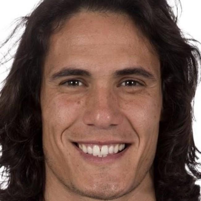 nA 9 E.Cavani