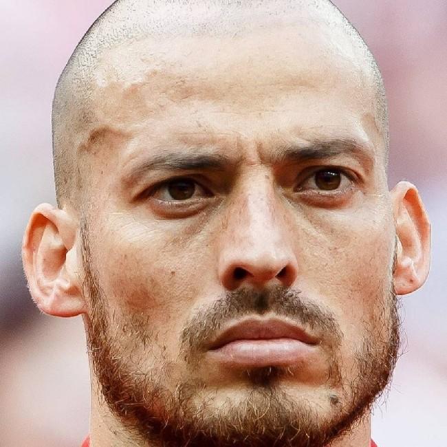 m 21  David Silva