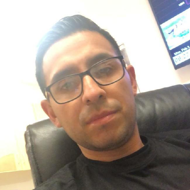 Eduardo Huapaya (edu122886)