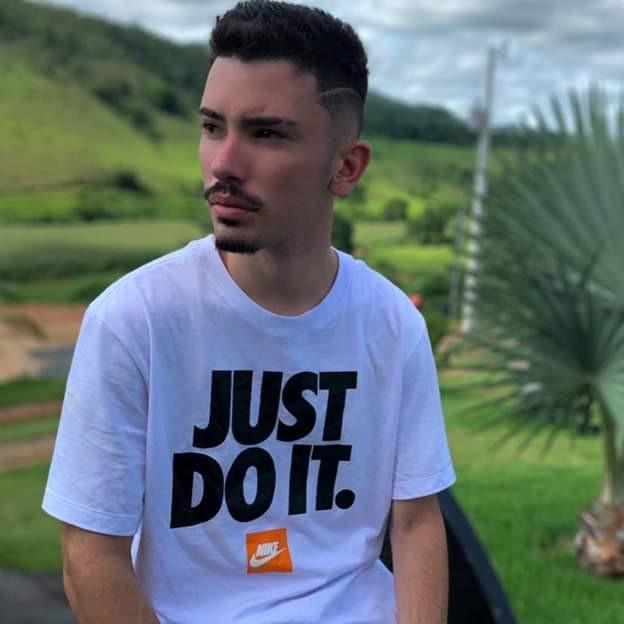 BRENO SOUZA