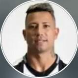 Leo Valencia