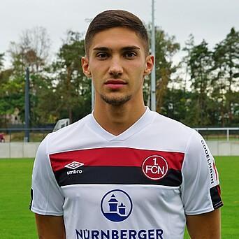 Adam Gnezca Cerin