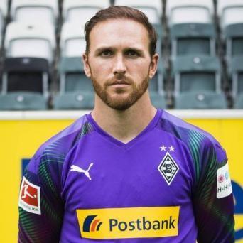 Tobias Sippel