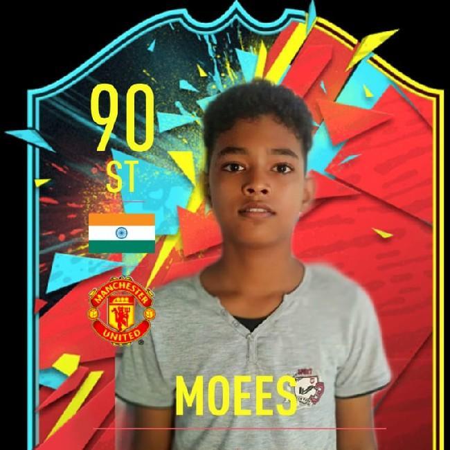 Moees