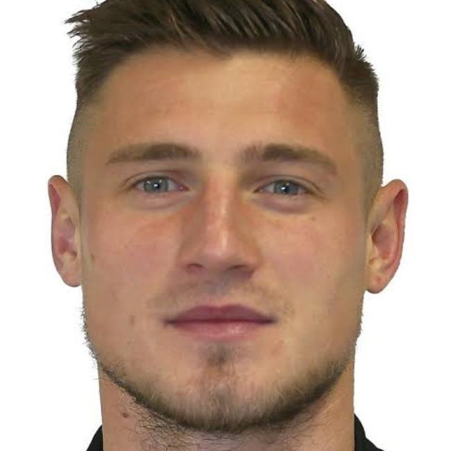 L. Svrcek