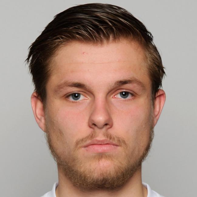 Marius Bustgaard Larsen
