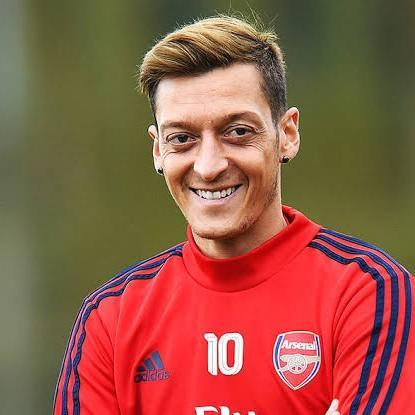 MESUT OZIL