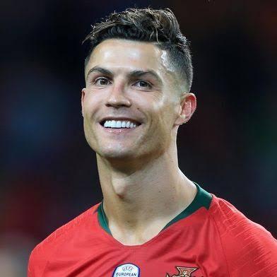 CRISTIANO RONALDO