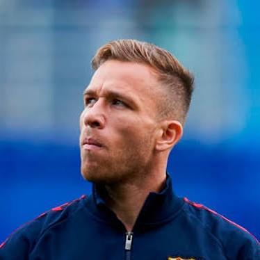 ARTHUR MELO