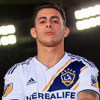 CRISTIAN PAVON