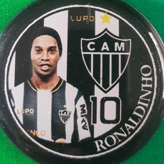 10 Ronaldinho