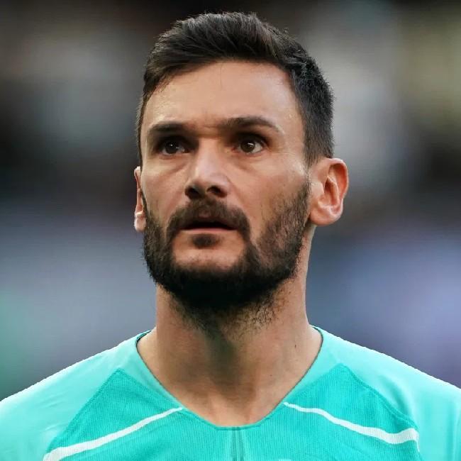 H. LLORIS