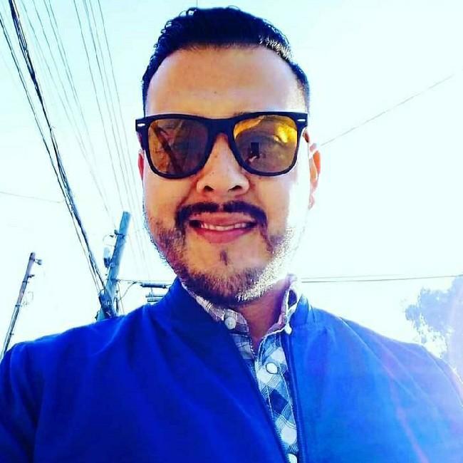 Armando López