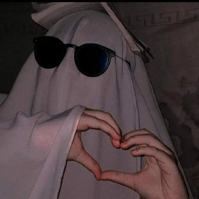 •🦋💘ᶜˡᵒʷⁿ💘🦋•