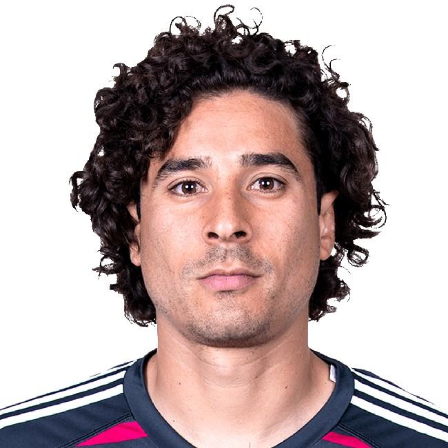 Guillermo Ochoa 🧤