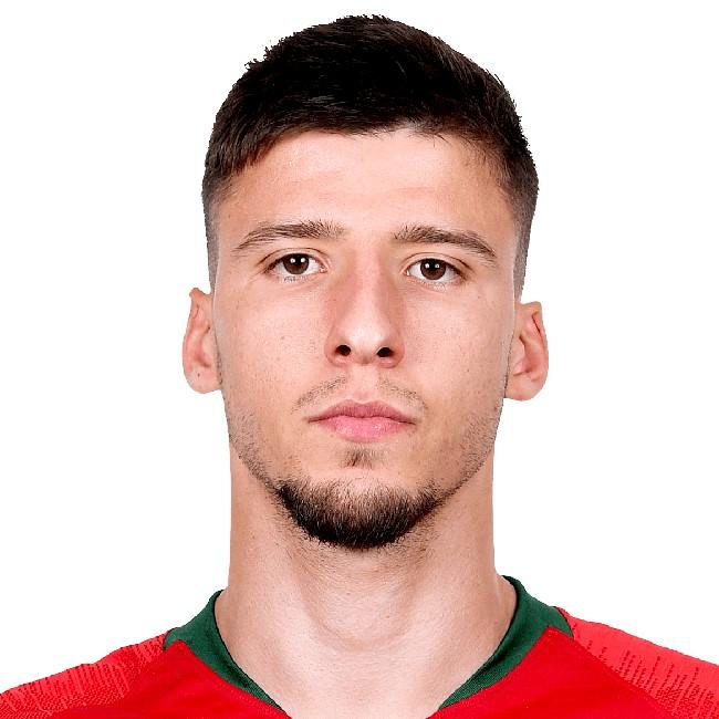Rúben Dias