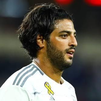 11- Carlos Vela (atacante)