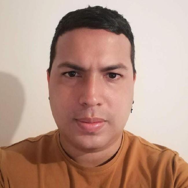 Jhoiner Benítez Arce