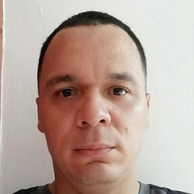 Alejandro Esteban Cortinez Villa