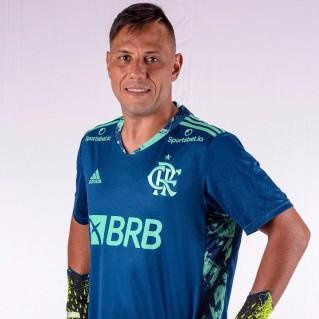 (G) Diego Alves