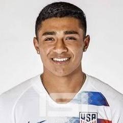 19- Julian Araujo (Meia)