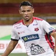 8- Alex Lopez (volante)