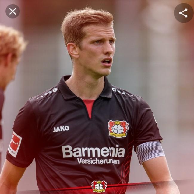 Lars Bender