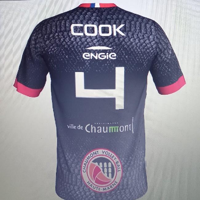 Cook (L)