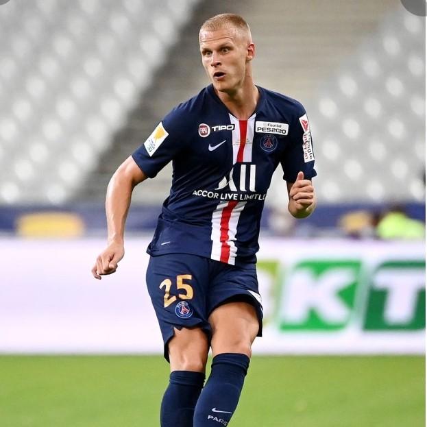 Mitchel Bakker