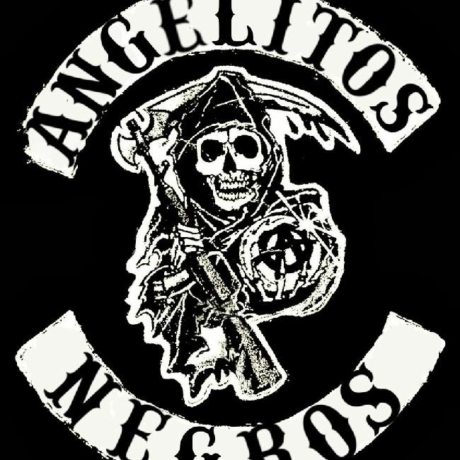ANGELITOS NEGROS